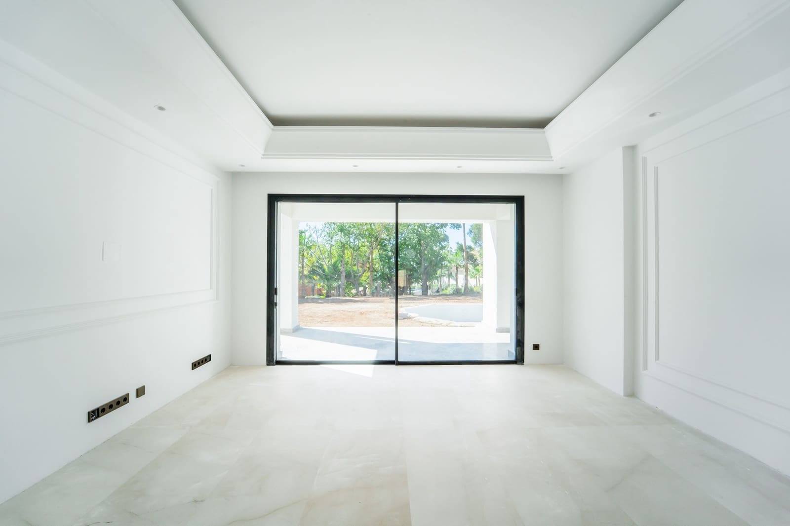 6 soverom Villa til salgs i Marbella med svømmebasseng garasje - € 8 500 000 (Ref: 7649042)