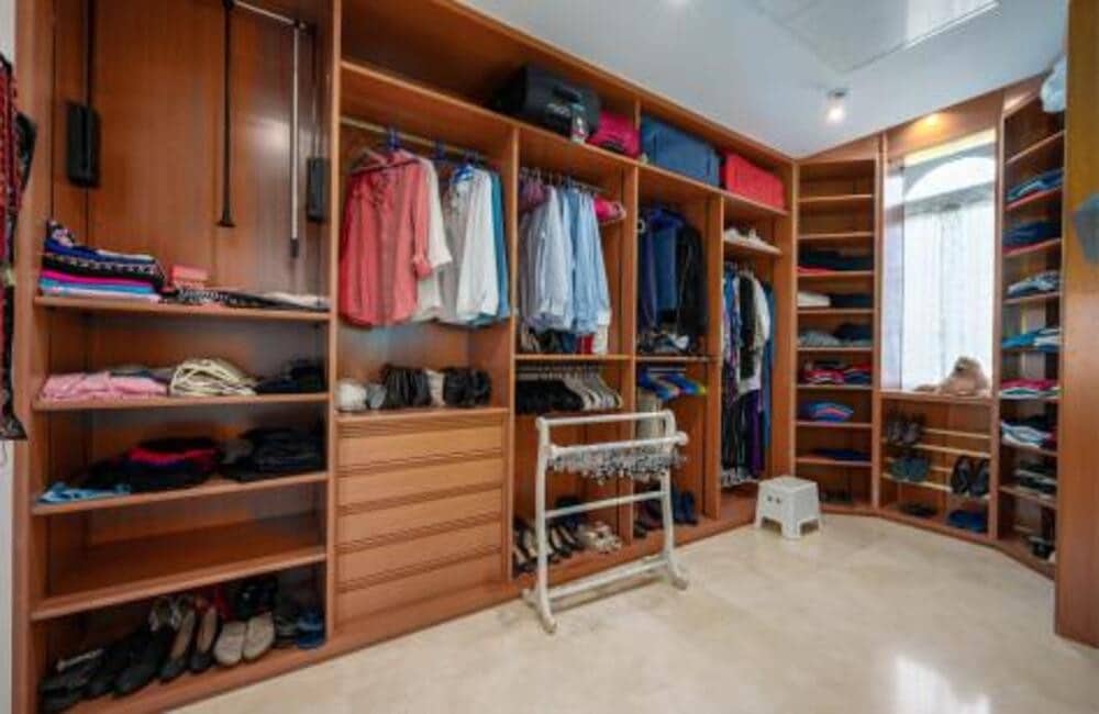 7 quarto Moradia para venda em Nueva Andalucia com piscina garagem - 6 950 000 € (Ref: 7651962)