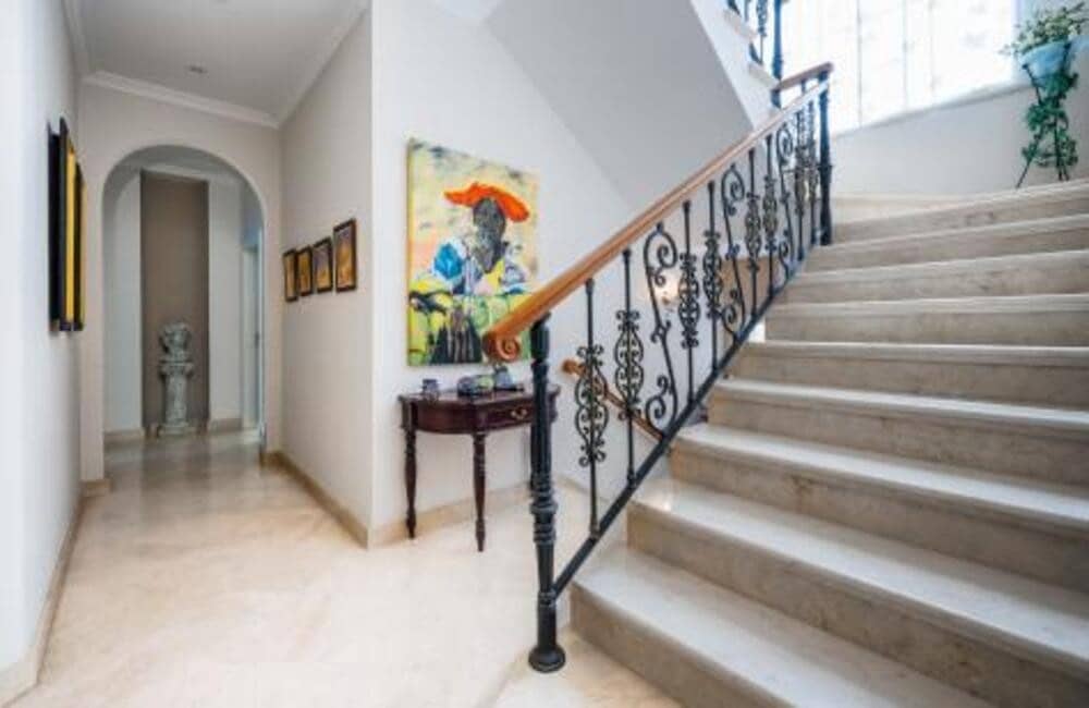 7 quarto Moradia para venda em Nueva Andalucia com piscina garagem - 6 950 000 € (Ref: 7651962)