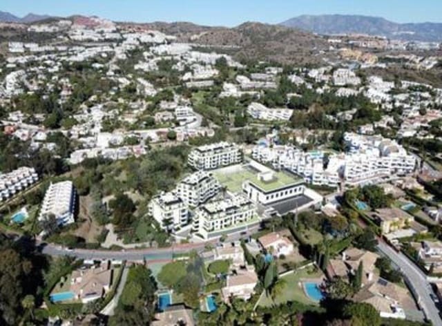 2 makuuhuone Huoneisto myytävänä paikassa Sitio de Calahonda, Mijas mukana uima-altaan 
autotalli - 330 000 € (Ref: 7666093)