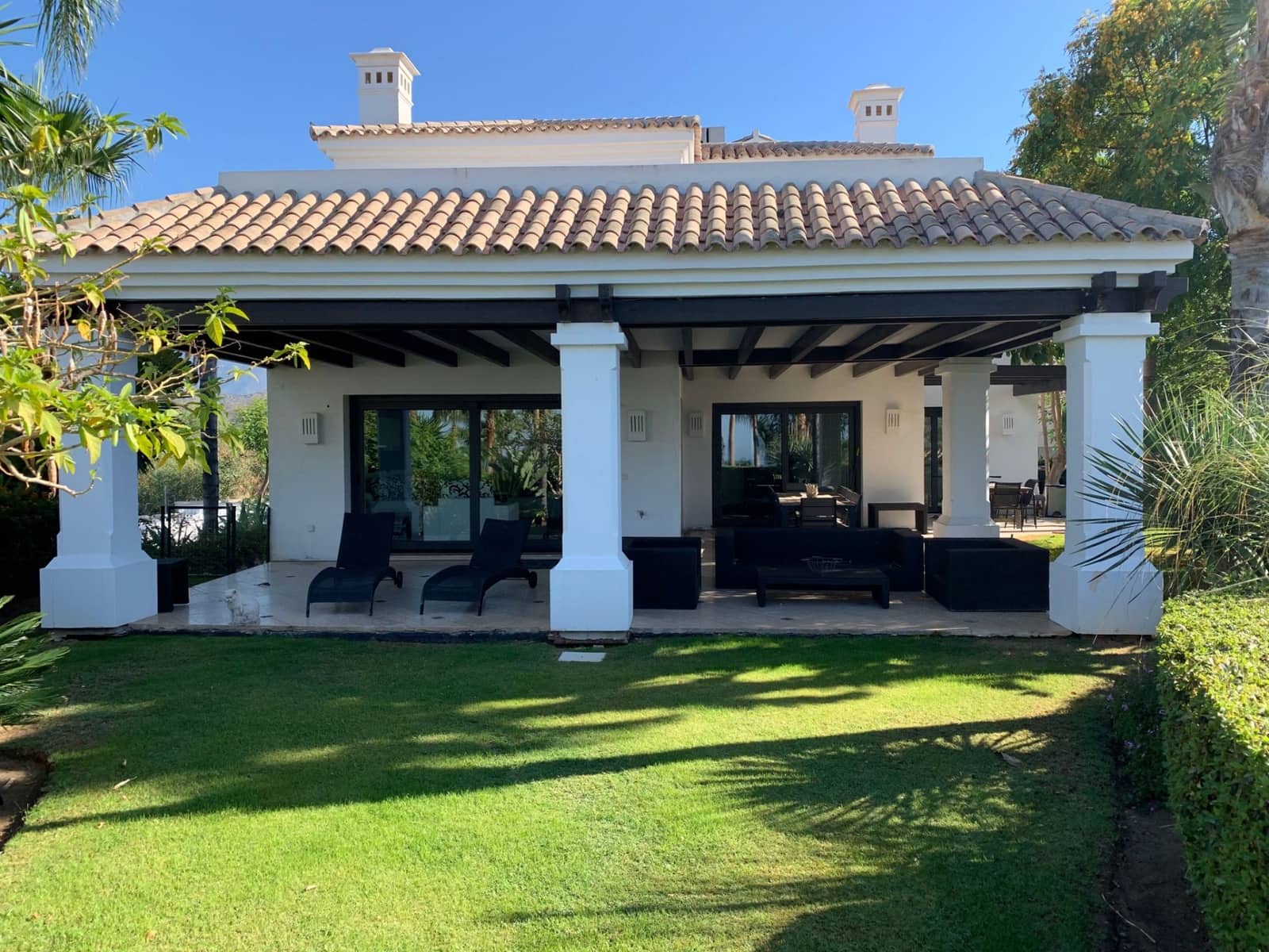 4 soveværelse Villa til salg i Marbella med swimmingpool garage - € 2.500.000 (Ref: 7669247)