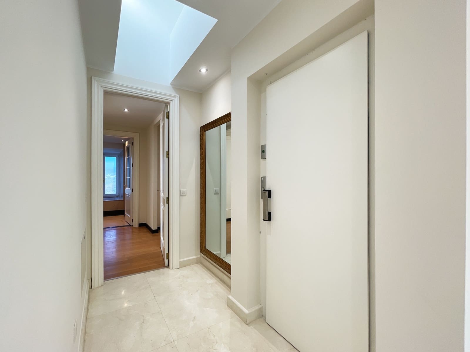 4 soveværelse Villa til salg i Marbella med swimmingpool garage - € 2.500.000 (Ref: 7669247)