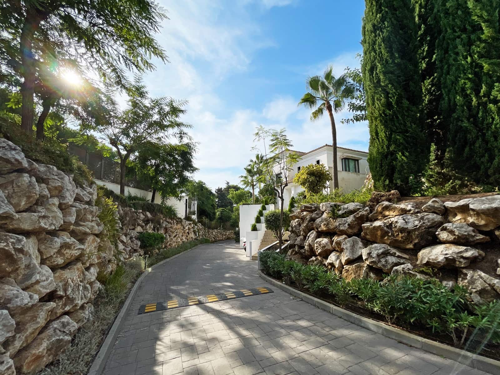4 soveværelse Villa til salg i Marbella med swimmingpool garage - € 2.500.000 (Ref: 7669247)
