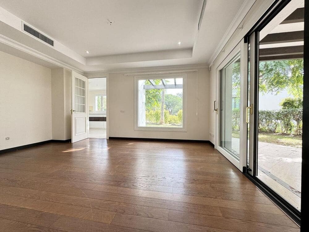 4 soveværelse Villa til salg i Marbella med swimmingpool garage - € 2.650.000 (Ref: 7669247)