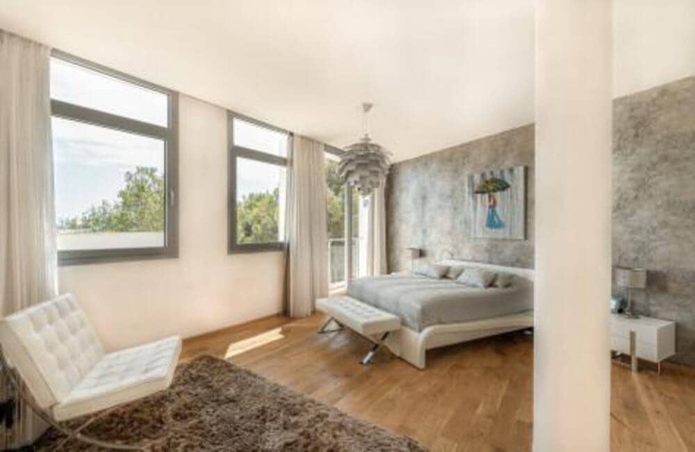 3 sypialnia Dom blizniak na sprzedaż w Marbella z basenem garażem - 1 750 000 € (Ref: 7672489)