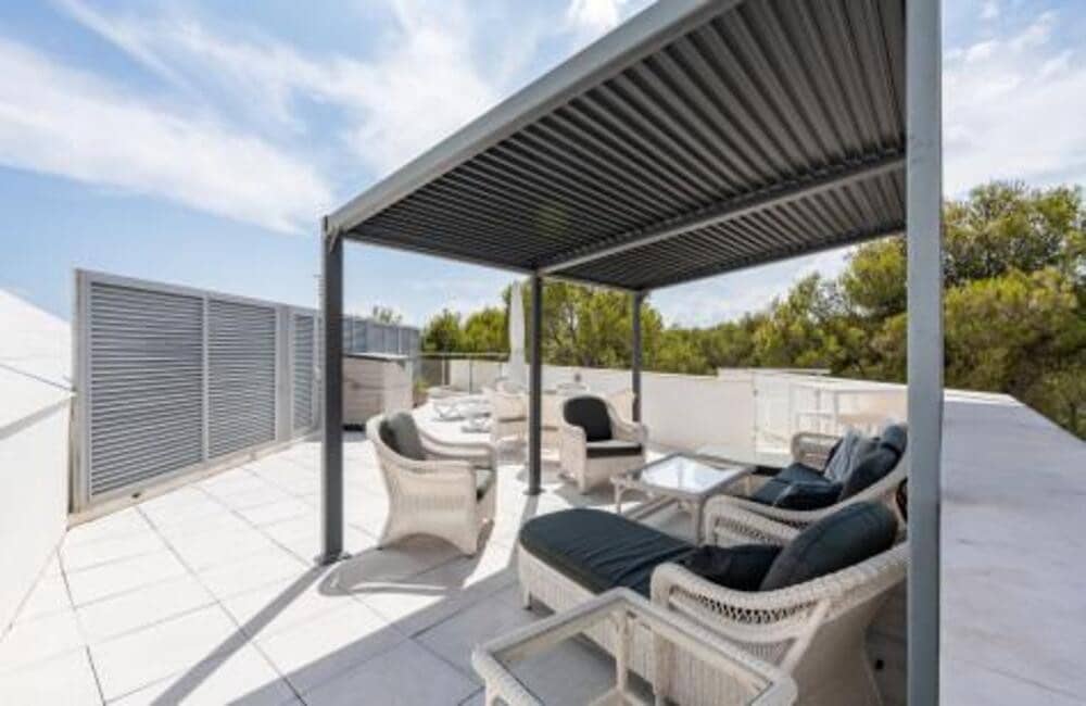 3 sypialnia Dom blizniak na sprzedaż w Marbella z basenem garażem - 1 750 000 € (Ref: 7672489)