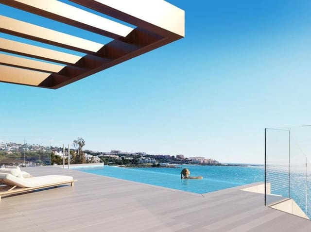 Apartamento de 2 habitaciones en Guadalobón, Estepona en venta con piscina garaje - 1.280.000 € (Ref: 7678323)