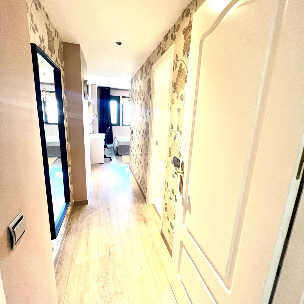 3 makuuhuone Kattohuoneisto vuokrattavana paikassa Estepona mukana uima-altaan 
autotalli - 3 000 € (Ref: 7678324)