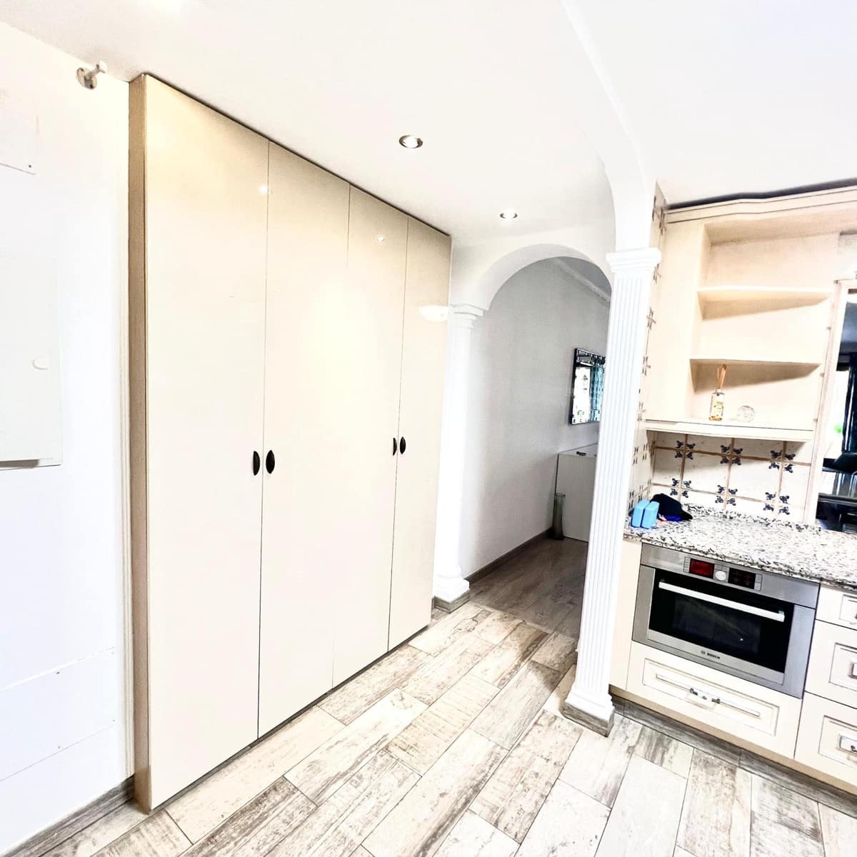 3 makuuhuone Kattohuoneisto vuokrattavana paikassa Estepona mukana uima-altaan 
autotalli - 3 000 € (Ref: 7678324)