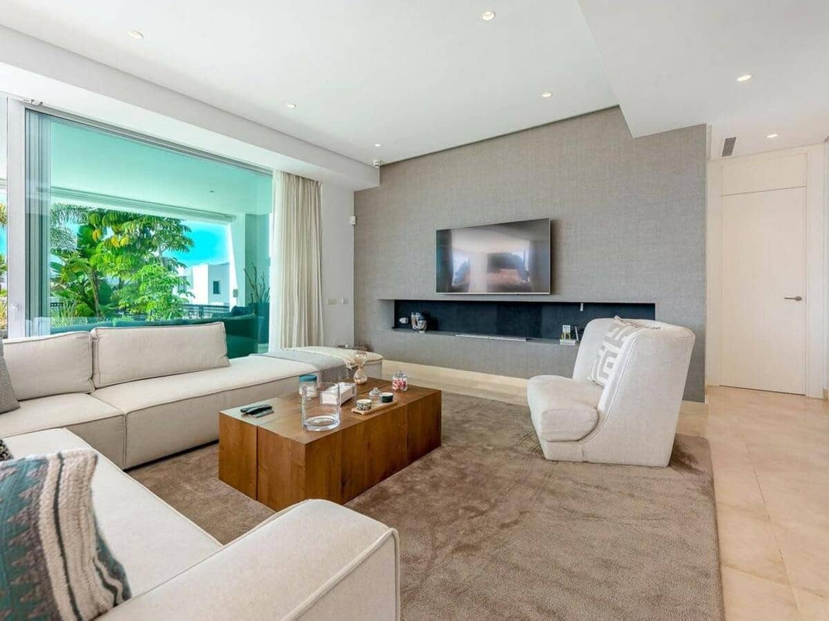 5 soveværelse Villa til leje i Marbella med swimmingpool garage - € 13.000 (Ref: 7694156)