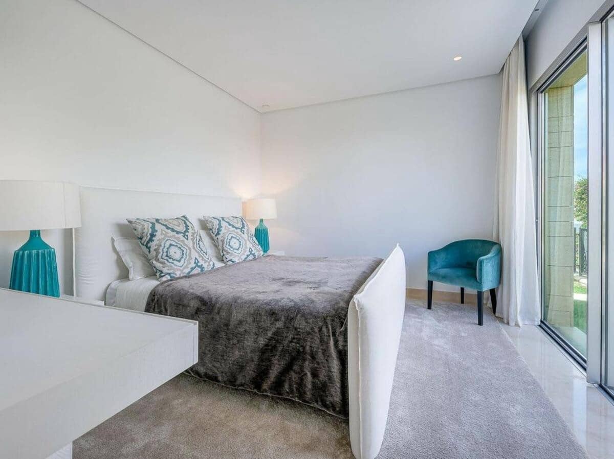 5 soveværelse Villa til leje i Marbella med swimmingpool garage - € 13.000 (Ref: 7694156)