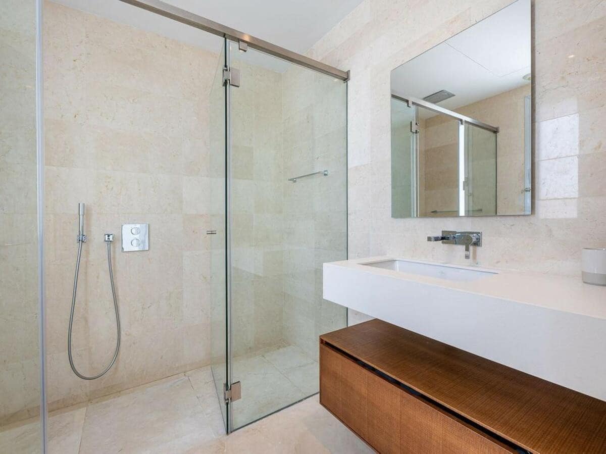 5 soveværelse Villa til leje i Marbella med swimmingpool garage - € 13.000 (Ref: 7694156)