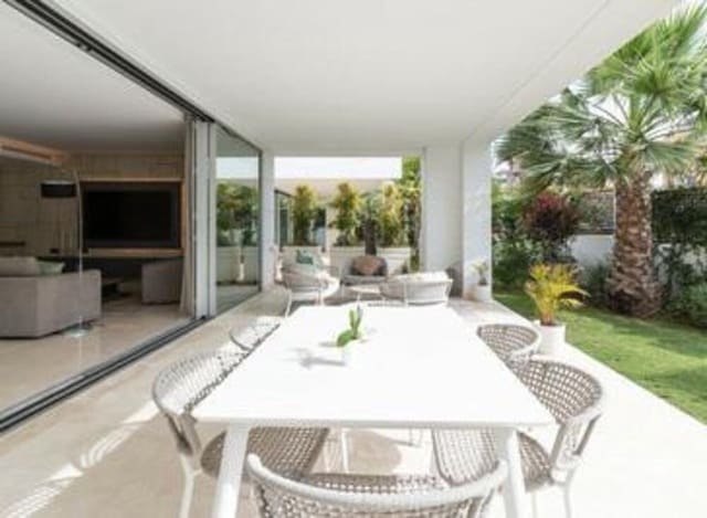 4 sypialnia Willa na sprzedaż w Nueva Alcántara, Marbella z basenem garażem - 1 800 000 € (Ref: 7698465)