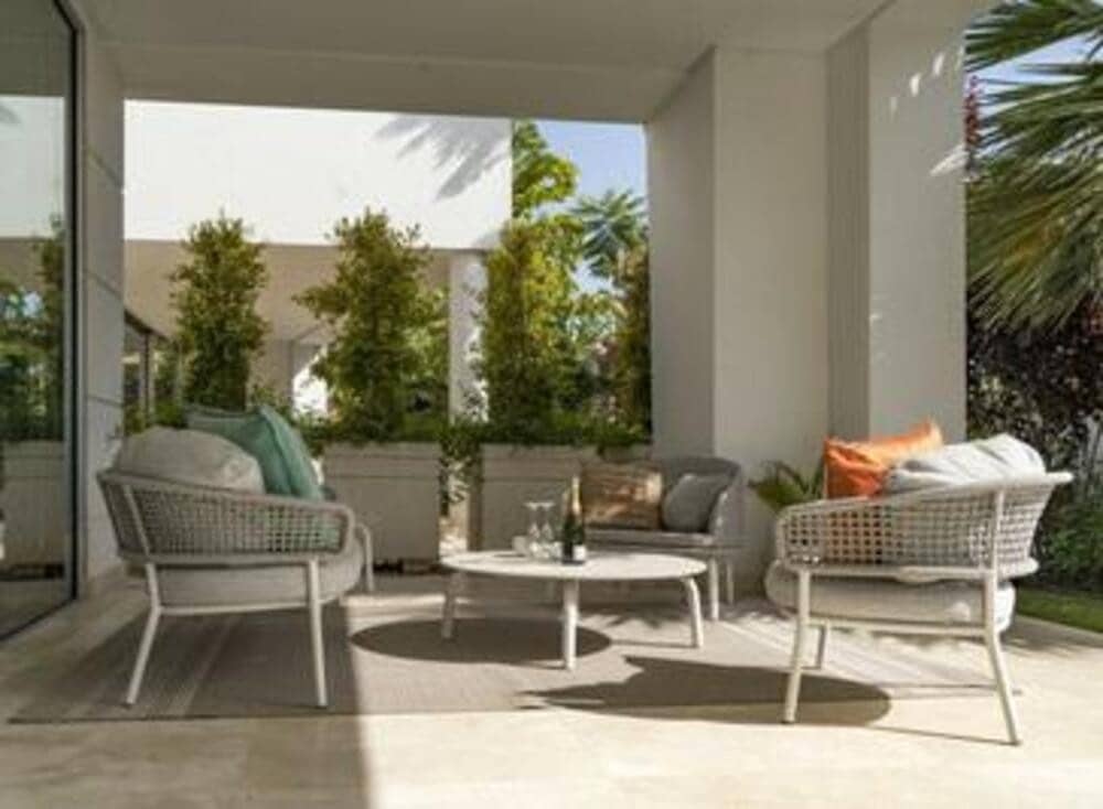 4 sypialnia Willa na sprzedaż w San Pedro de Alcantara z basenem garażem - 1 800 000 € (Ref: 7698465)