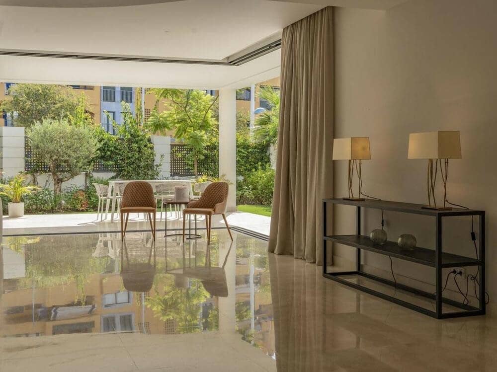 4 sypialnia Willa na sprzedaż w San Pedro de Alcantara z basenem garażem - 1 800 000 € (Ref: 7698465)