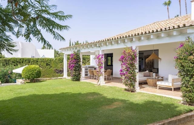 Chalet de 4 habitaciones en El Paraíso, Benahavís en venta con piscina garaje - 1.850.000 € (Ref: 7706275)