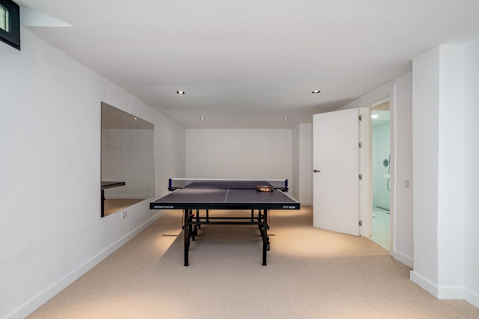 4 quarto Moradia para venda em Marbella com piscina garagem - 2 795 000 € (Ref: 7709507)