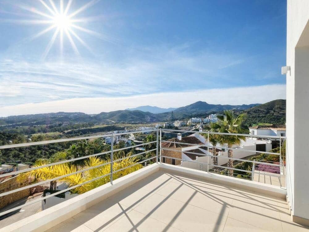 4 soveværelse Villa til salg i Benahavis med swimmingpool garage - € 2.300.000 (Ref: 7713547)