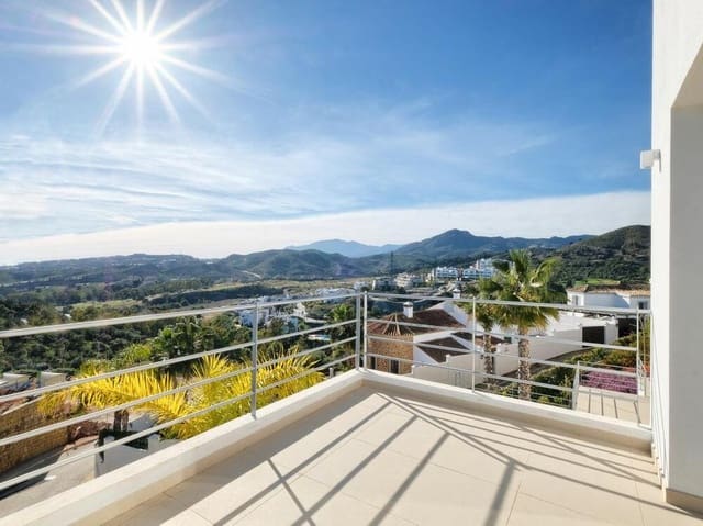 4 sovrum Villa till salu i Los Arqueros - Puerto del Almendro, Benahavís med pool garage - 2 300 000 € (Ref: 7713547)