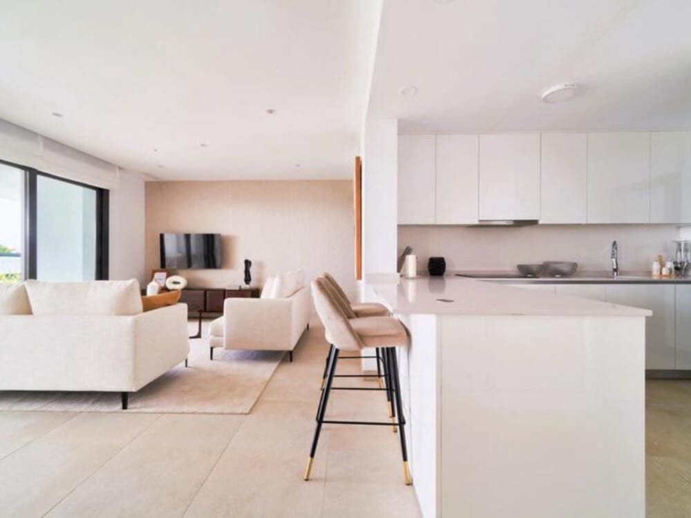 2 bedroom Apartment for sale in Fuengirola with pool garage - € 580,000 (Ref: 7715768)