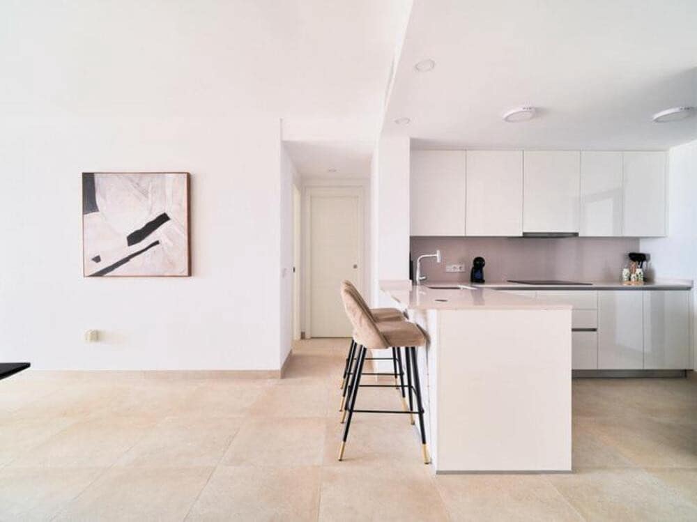 2 bedroom Apartment for sale in Fuengirola with pool garage - € 580,000 (Ref: 7715768)