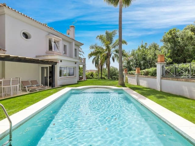 4 camera da letto Villa in vendita in El Rosario, Marbella con piscina garage - 1.850.000 € (Rif: 7737059)
