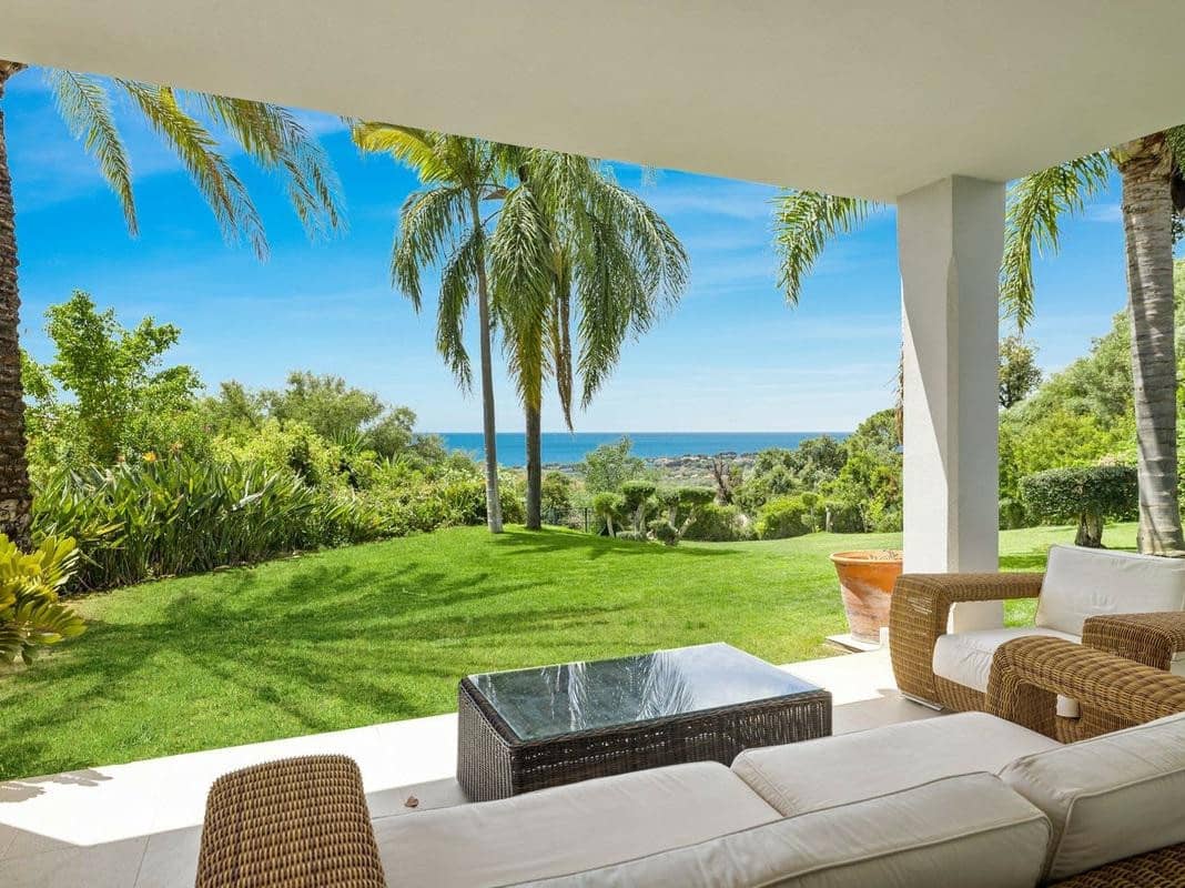 4 chambre Villa/Maison à vendre à Marbella avec piscine garage - 1 850 000 € (Ref: 7737059)