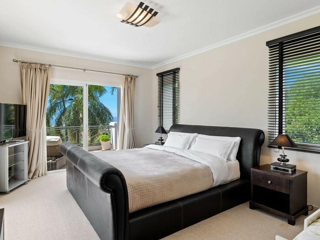 4 chambre Villa/Maison à vendre à Marbella avec piscine garage - 1 850 000 € (Ref: 7737059)