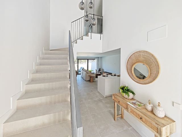 3 bedroom Townhouse for sale in El Chaparral, Mijas with pool garage - € 564,000 (Ref: 7738948)