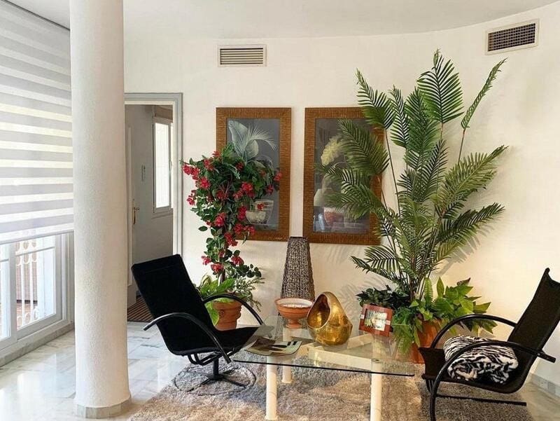 5 Zimmer Apartment zu verkaufen in Marbella mit Pool Garage - 740.000 € (Ref: 7746383)