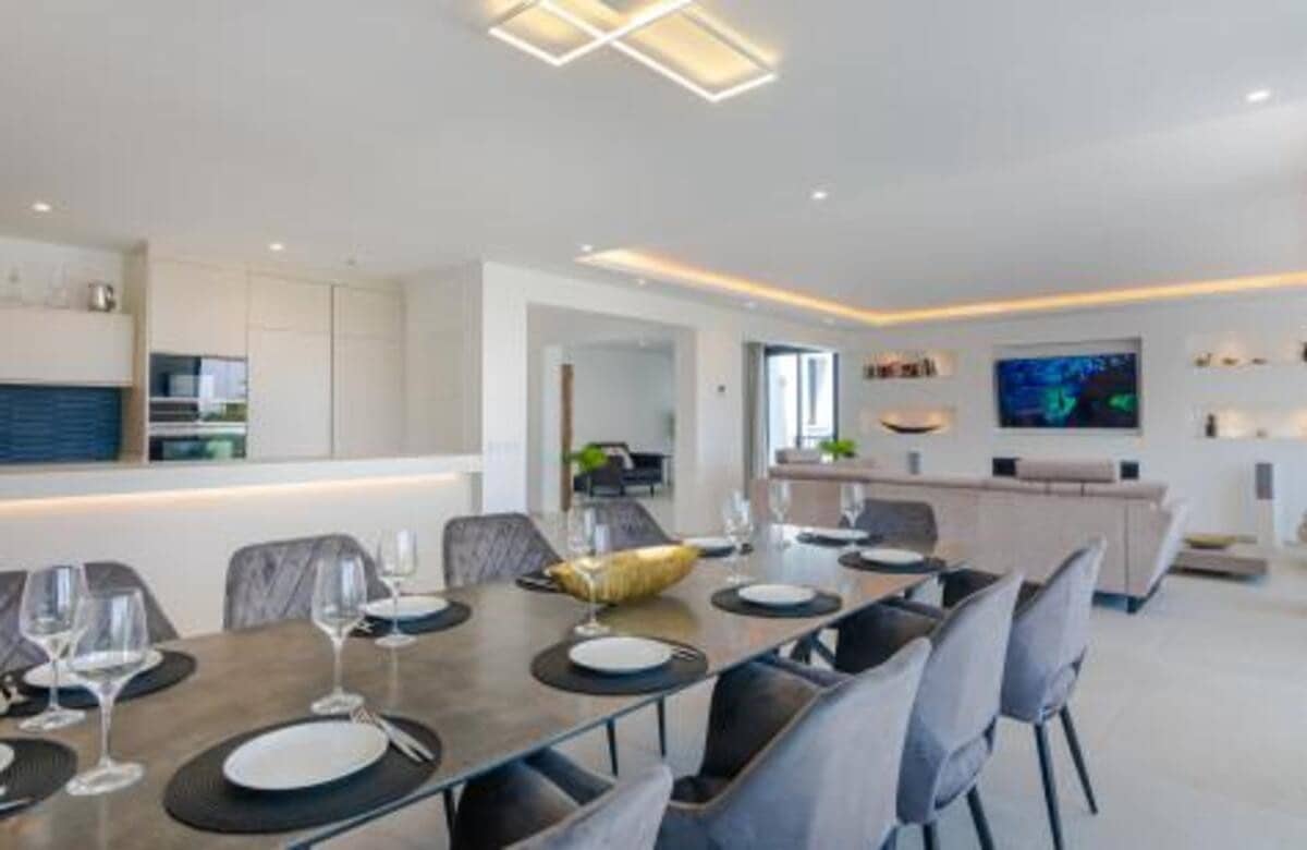 5 slaapkamer Villa te huur in Guadalmina met zwembad garage - € 11.500 (Ref: 7752661)