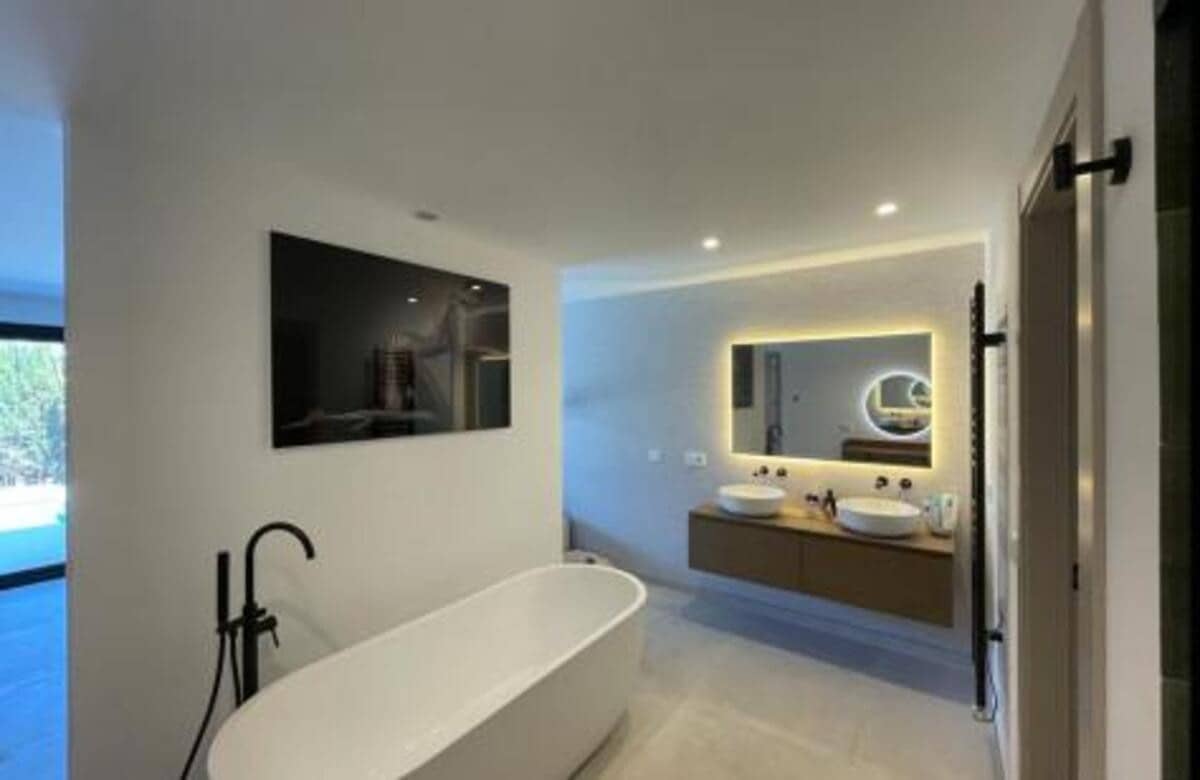 5 slaapkamer Villa te huur in Guadalmina met zwembad garage - € 11.500 (Ref: 7752661)