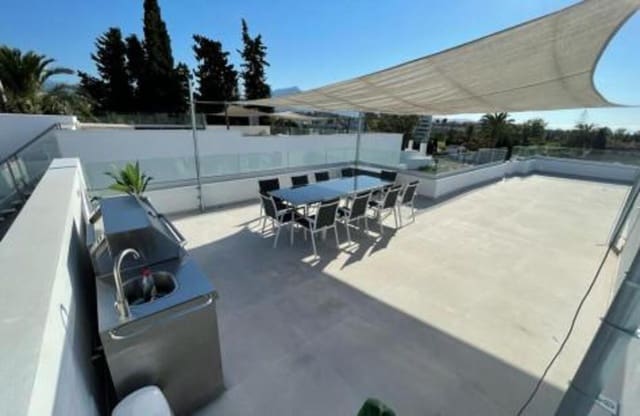 5 soveværelse Villa til leje i Guadalmina Alta, Marbella med swimmingpool garage - € 11.500 (Ref: 7752661)