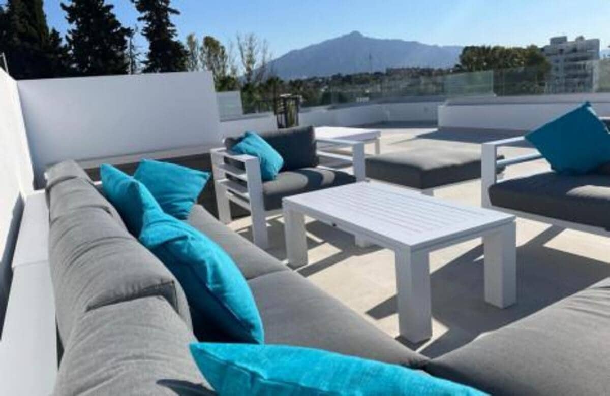 5 slaapkamer Villa te huur in Guadalmina met zwembad garage - € 11.500 (Ref: 7752661)