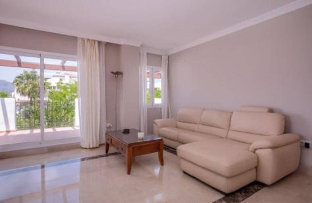 4 chambre Penthouse à vendre à San Pedro de Alcantara avec piscine garage - 1 450 000 € (Ref: 7759946)