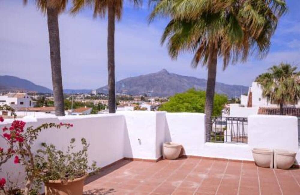 4 chambre Penthouse à vendre à San Pedro de Alcantara avec piscine garage - 1 450 000 € (Ref: 7759946)