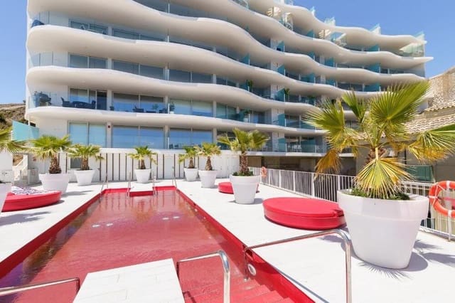 2 slaapkamer Penthouse te koop in Zona Puerto Deportivo, Fuengirola met zwembad garage - € 739.000 (Ref: 7763850)