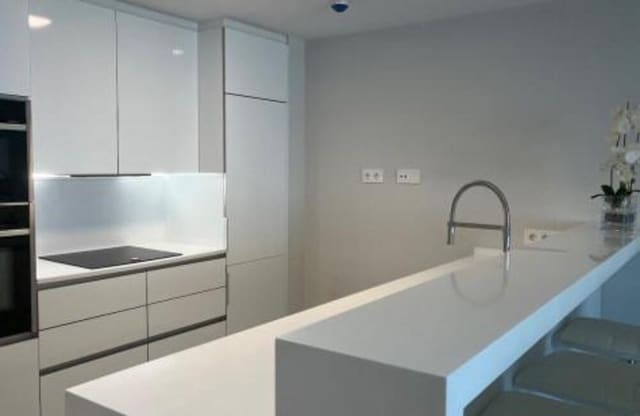 3 soverom Leilighet til salgs i Cabopino - Artola, Marbella med svømmebasseng garasje - € 580 000 (Ref: 7766805)