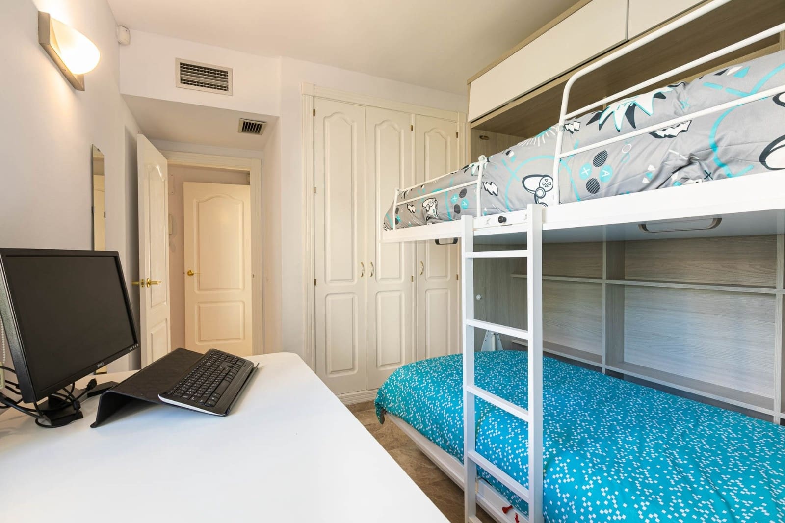 3 quarto Apartamento para venda em Marbella com piscina - 599 000 € (Ref: 7766808)