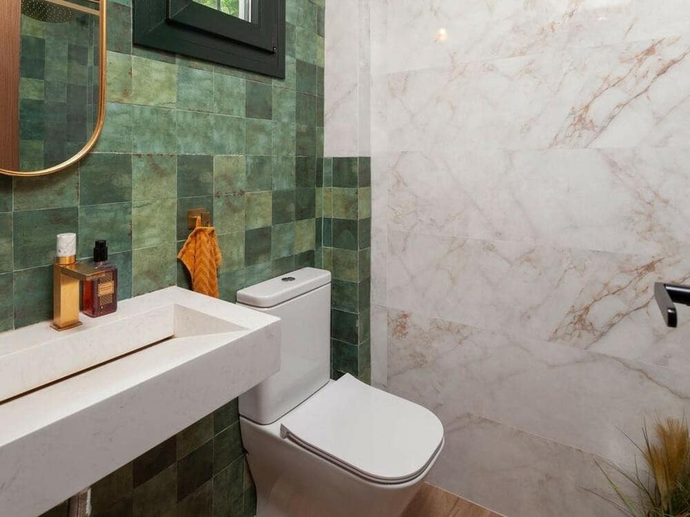 4 quarto Casa em Banda para venda em Marbella com piscina garagem - 995 000 € (Ref: 7770174)