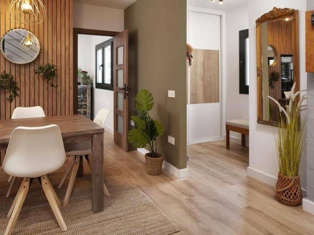 4 quarto Casa em Banda para venda em Los Naranjos, Marbella com piscina garagem - 995 000 € (Ref: 7770174)