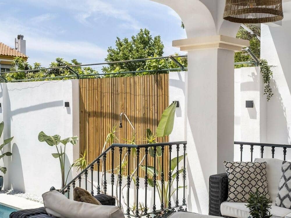 4 quarto Casa em Banda para venda em Marbella com piscina garagem - 995 000 € (Ref: 7770174)