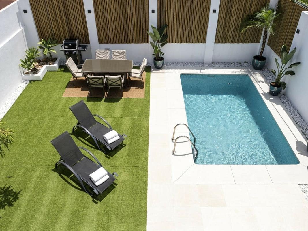 4 quarto Casa em Banda para venda em Marbella com piscina garagem - 995 000 € (Ref: 7770174)