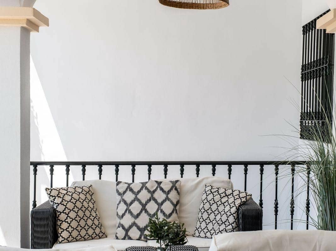 4 quarto Casa em Banda para venda em Marbella com piscina garagem - 995 000 € (Ref: 7770174)