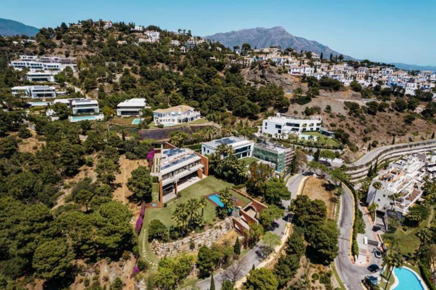 8 Zimmer Villa zu verkaufen in Benahavis mit Pool Garage - 5.750.000 € (Ref: 7787819)