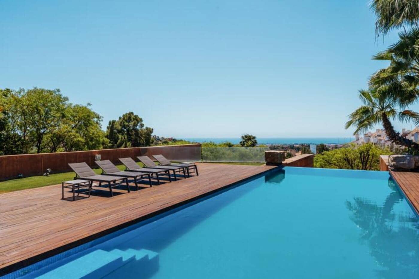 8 Zimmer Villa zu verkaufen in Benahavis mit Pool Garage - 5.750.000 € (Ref: 7787819)