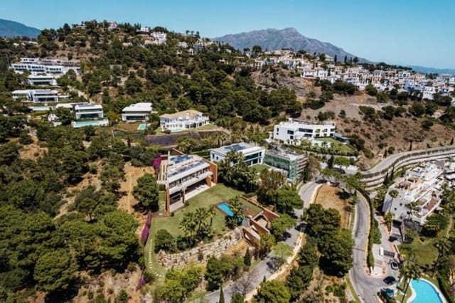 8 chambre Villa/Maison à vendre à La Zagaleta - El Madroñal, Benahavís avec piscine garage - 5 750 000 € (Ref: 7787819)
