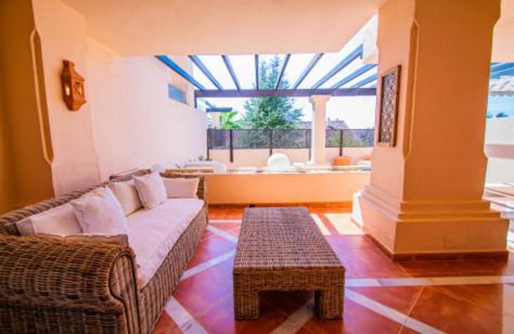 2 bedroom Apartment for sale in Marbella with pool garage - € 590,000 (Ref: 7797466)