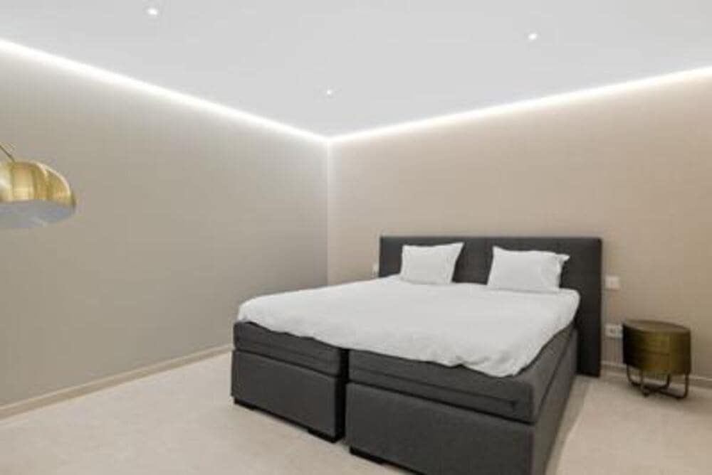 4 sovrum Lägenhet till salu i Nueva Andalucia med pool garage - 1 575 000 € (Ref: 7799588)