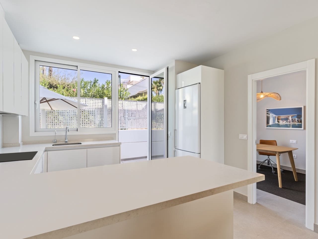 5 quarto Casa em Banda para venda em Marbella com piscina garagem - 995 000 € (Ref: 7799593)